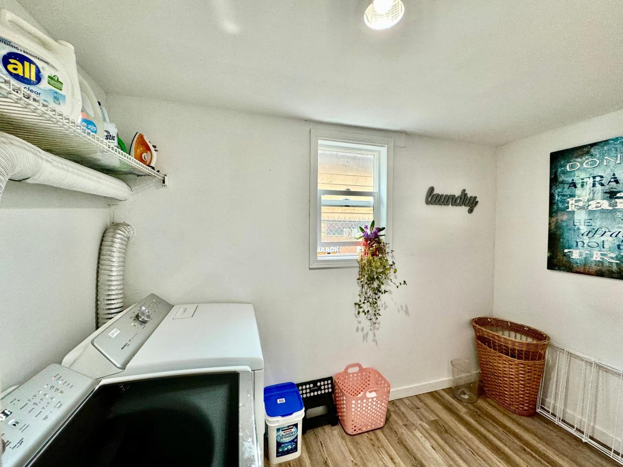 Seattle Home With 2 Bedrooms A King Bed Queen Bed And An Extra Sofa Bed Located 10 Minutes From Seatac Airport And 20 Minutes From Downtown Exterior foto